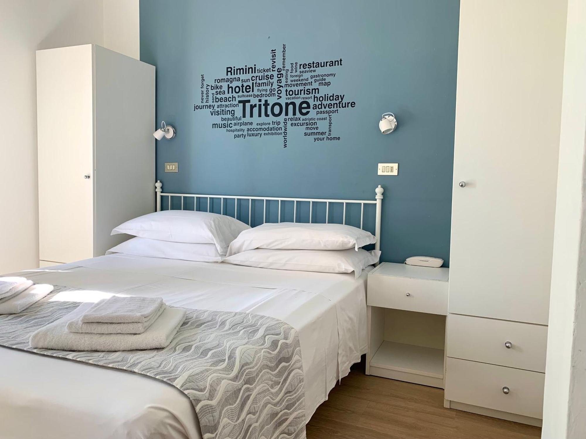 Hotel Tritone Rimini Rum bild